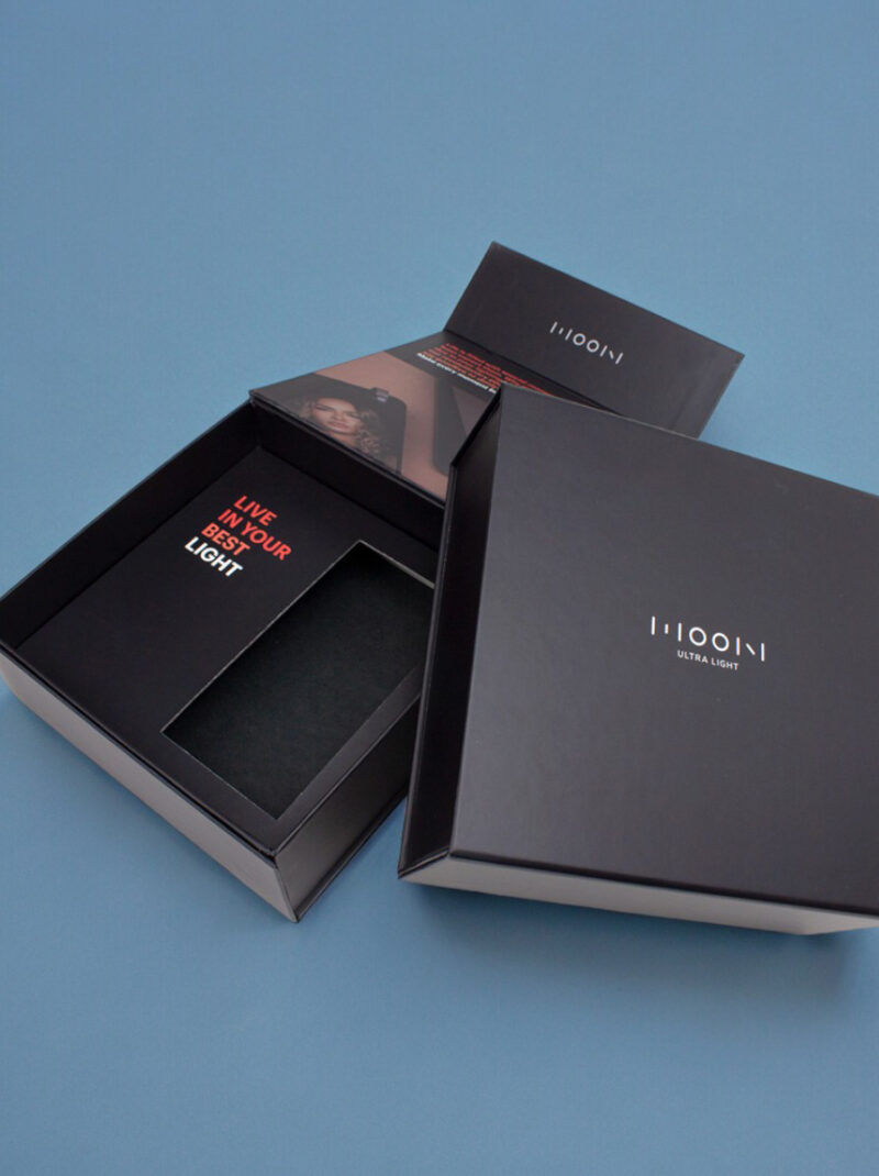 Luxury Rigid Boxes with Magnetic Closure