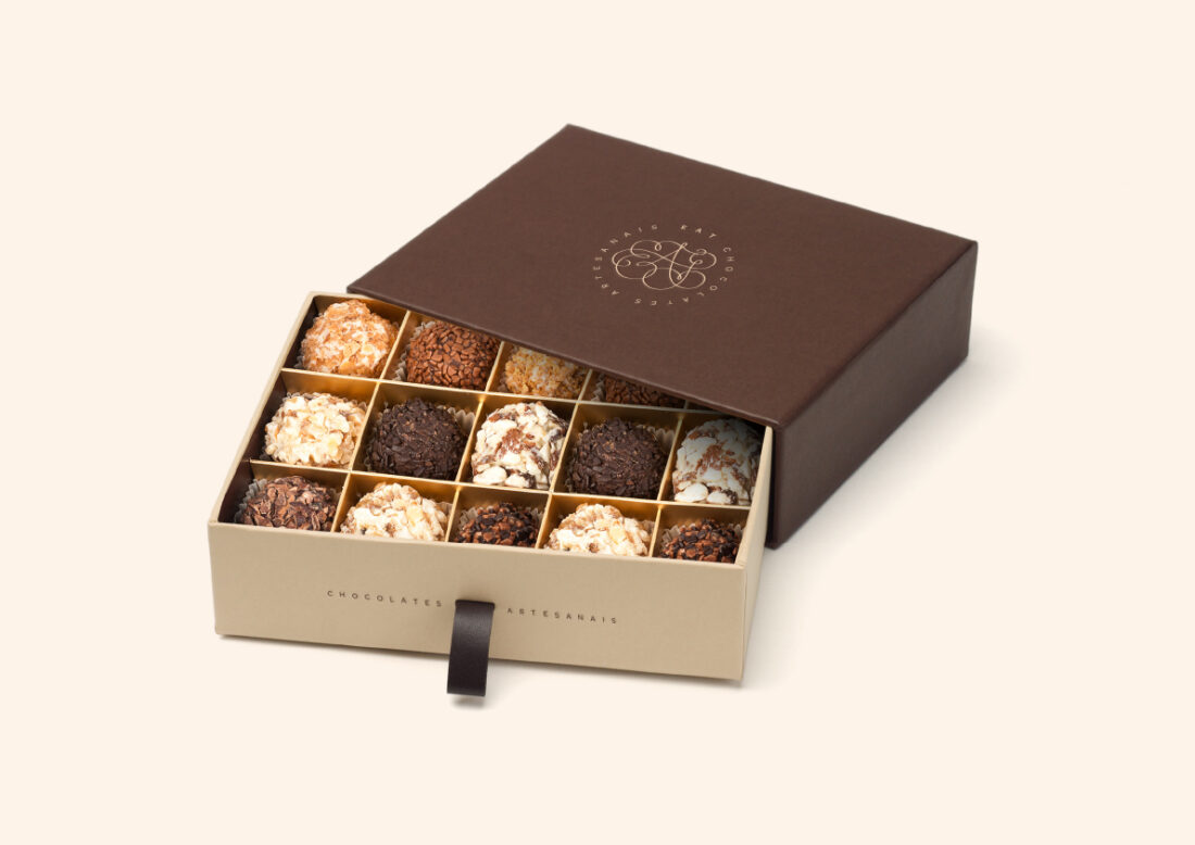 luxury-chocolate-packaging-boxes