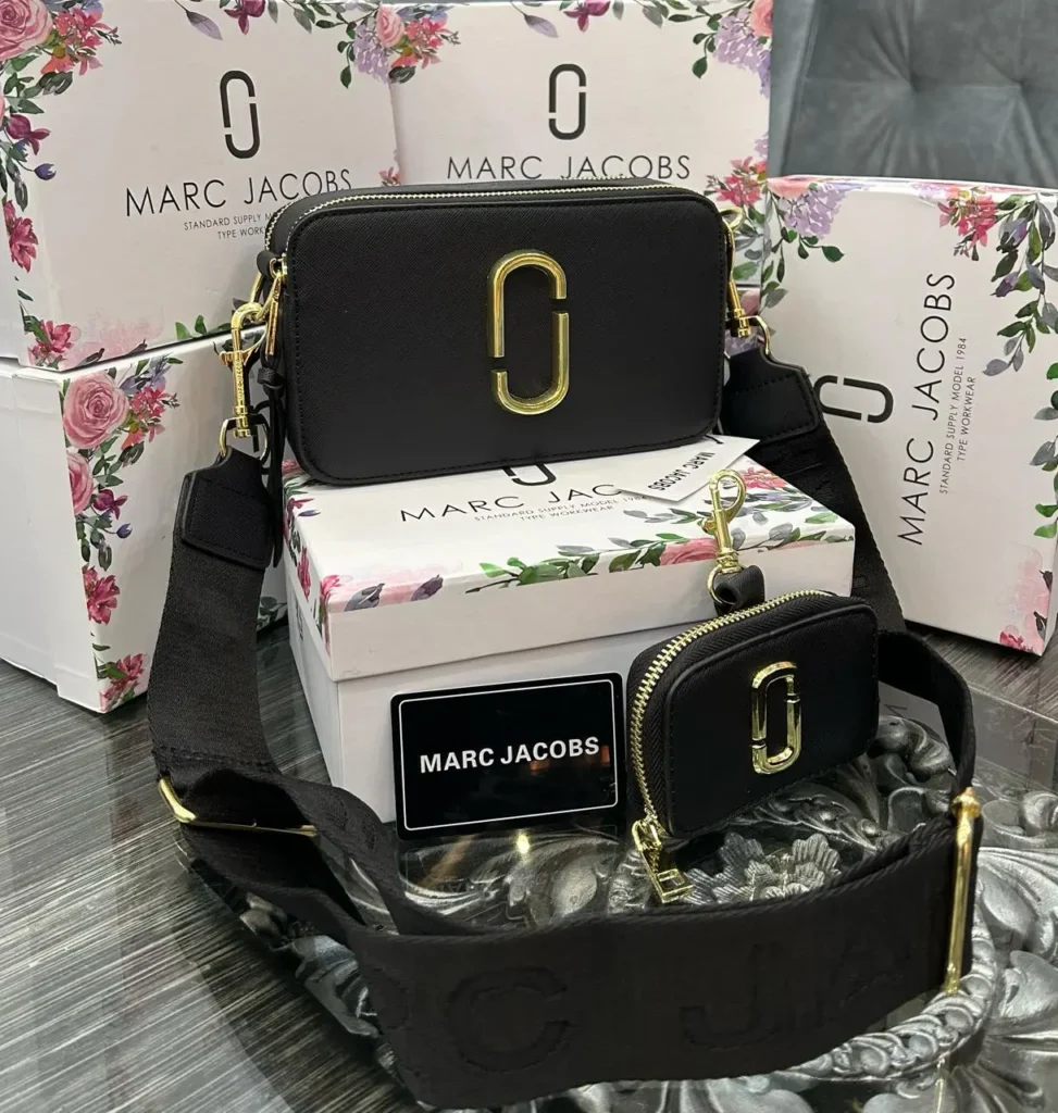 custom rigid boxes for marc jacobs